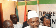 Gambie: Adama Barrow annonce son « retour imminent »