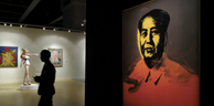 Un portrait de Mao par Warhol vendu 12,7 millions de dollars aux enchères