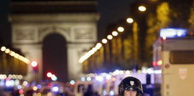 Attentat terroriste á Paris – France: Fusillade aux Champs-Élysées, un policier tué, deux blessés