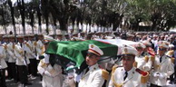 Inhumation: Redha Malek inhumé au Carré des Martyrs d’El-Alia