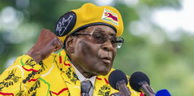 Zimbabwe: Robert Mugabe démis de son poste de président de la Zanu-PF (membre du parti)