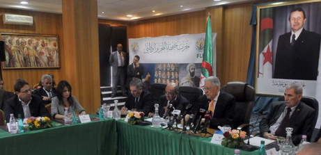 Présidentielle 2019: Le FLN sollicite le Président Bouteflika à se présenter, afin de «poursuivre son œuvre»