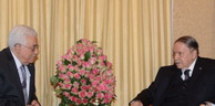 Dans un message à Mahmoud Abbas : Le président Bouteflika réaffirme le soutien de l’Algérie à la cause palestinienne