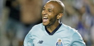 FC Porto: Superbe passe acrobatique de Brahimi