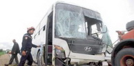 El Bayadh : 11 blessés dans une collision entre un bus de transport de voyageurs et un semi-remorque
