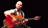 Musique Flamenco: Le guitariste espagnol Alberto Lopez et son orchestre animent un concert à Alger