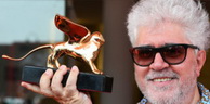Cinéma: La Mostra de Venise décerne un Lion d’Or au cinéaste espagnol Pedro Almodovar pour sa carrière