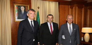 Algérie-France: Arkab reçoit le président de l’Association France-Algérie et le directeur général d’Ardian