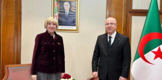 Algérie-Etats-Unis: Le Premier ministre reçoit l’ambassadrice des Etats-Unis d’Amérique en Algérie et…