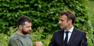 Conférence de soutien à l’Ukraine: Macron et Zelensky préparent la conférence de Paris