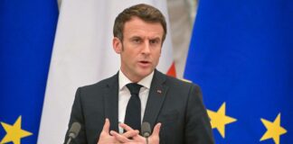 Guerre en Ukraine: Négociations : «C’est au peuple ukrainien de décider», lance Macron