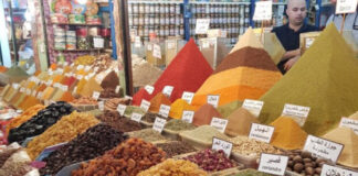 Tlemcen: Ruée sur les magasins de vente des épices à Maghnia