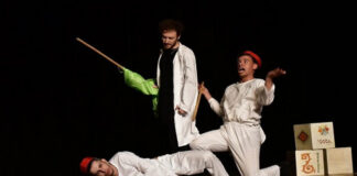 Oran: Célébration de la Journée internationale du théâtre avec la présentation de la pièce «Avant la Lumière»