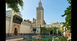 Salat El Djoumouâa: La Télévision algérienne retransmet la prière du vendredi à partir de la Grande Mosquée de Paris