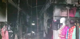Tizi-Ouzou: Incendie dans un centre commercial, pas de victimes