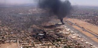 Soudan: Plusieurs pays évacuent leurs ressortissants après l’échec de la trêve de l’Aïd