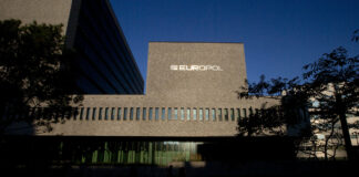 Europol: 288 arrestations lors d’un coup de filet mondial contre le commerce illégal