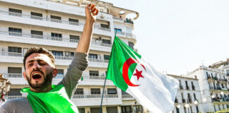 Dans un message à l’occasion de de la Journée de l’étudiant: Tebboune appelle les jeunes à s’impliquer dans l’édification de l’Algérie nouvelle