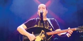 Festival «L’Eté en musique»: Mohamed Allaoua enflamme l’hémicycle