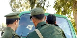 Impliqués dans plusieurs affaires de vol avec violence: Démantèlement d’une dangereuse bande de quartier et saisie d’armes blanches à Douera