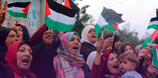 Des femmes palestiniennes manifestent contre les violations sionistes à Ghaza