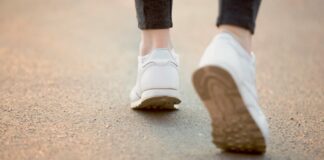 Votre façon de marcher pourrait prédire votre risque de mort prématurée