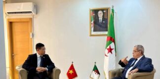 12e commission mixte algéro-vietnamienne: Aoun et le ministre vietnamien de la Construction coprésident à Hanoï les travaux