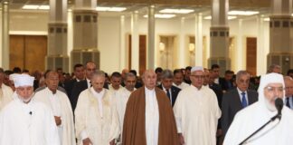 Le président de la République accomplit la prière de l’Aïd El Fitr à Djamaâ El Djazaïr