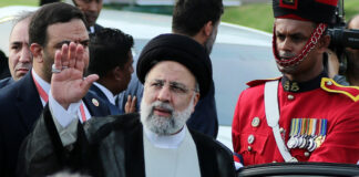 Iran: Accident d’un hélicoptère présidentiel, incertitudes sur le sort du président Raïssi