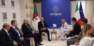 Sommet du G7: le président de la République rencontre la présidente du Conseil italien