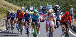 Cyclisme-Tour de France: Départ de la 11e étape favorite aux grimpeurs LE LIORAN