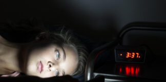 La privation de sommeil affecte aussi notre bonheur