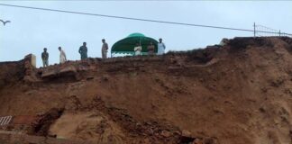 Pakistan: Un glissement de terrain fait 12 morts dans le nord-ouest du pays