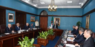 Le Président de la République préside une réunion préparatoire consacrée au PLF 2025