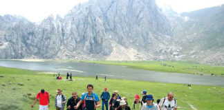 Bouira: Lancement de deux sessions de formation pour guides touristiques à « Haizer »