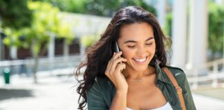 L’OMS dissipe les craintes: Aucun lien entre téléphones portables et cancer du cerveau