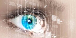 Un implant oculaire restaure la vue à des personnes malvoyantes, atteintes de DMLA