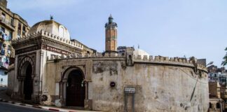 Oran : lancement d’une étude de restauration de la mosquée du Pacha
