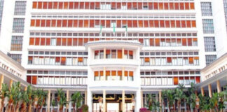 Commerce extérieur: Les services du Premier ministre démentent les allégations mensongères de l’ancien ambassadeur français