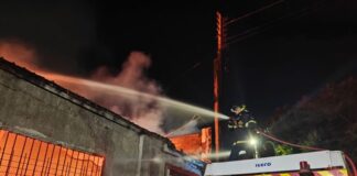 Alger: Extinction d’un incendie dans un centre commercial à Hussein Dey