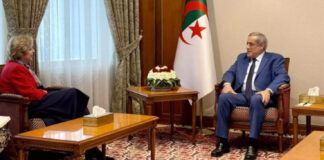 Audiences: Le Premier ministre reçoit les ambassadrices des Etats-Unis d’Amérique et de la République de Slovénie à Alger