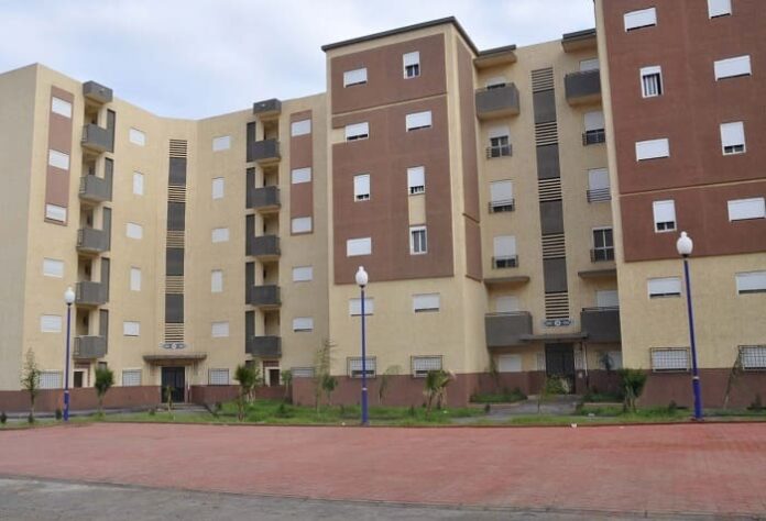 Constantine lancement de la remise des clés de 230 logements publics