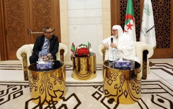 Le recteur de Djamaâ El-Djazaïr reçoit le ministre mauritanien