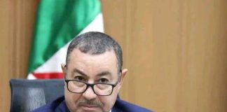 Transport universitaire: Sayoud préside une réunion de coordination consacrée à l’Etablissement universitaire de transport et de services