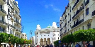 Aïd El-Fitr 2025: Plus de 4 500 commerçants et 6 500 agents mobilisés à Alger