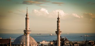 Turquie: Istanbul frappé par un puissant séisme de magnitude 6,2