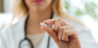 Des chercheurs développent un chewing-gum antiviral pour combattre les virus de la grippe et de l’herpès