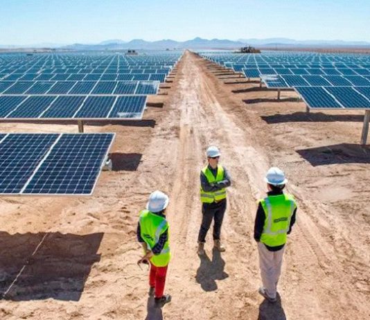 Bechar: Vers la création d’un parc photovoltaïque de 220 mégawatts