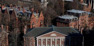 Etats-Unis: Harvard poursuit l’administration Trump contre le gel de ses subventions
