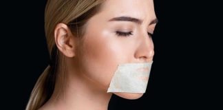 Mouth taping: Une tendance TikTok risquée qui inquiète les médecins